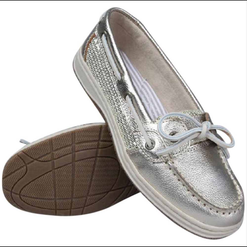 BOAT SHOES
